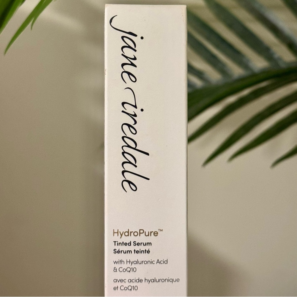 + FREE GIFT with Purchase! Jane Iredale HydroPure Light 2 - Sealed & New in Box